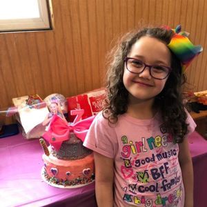 Meet your Posher, Lisa